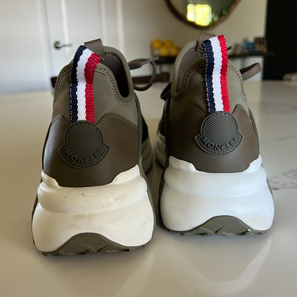 Moncler Men's Lunarove Low Top Sneakers Olive 9 / 42 - Picture 8 of 9